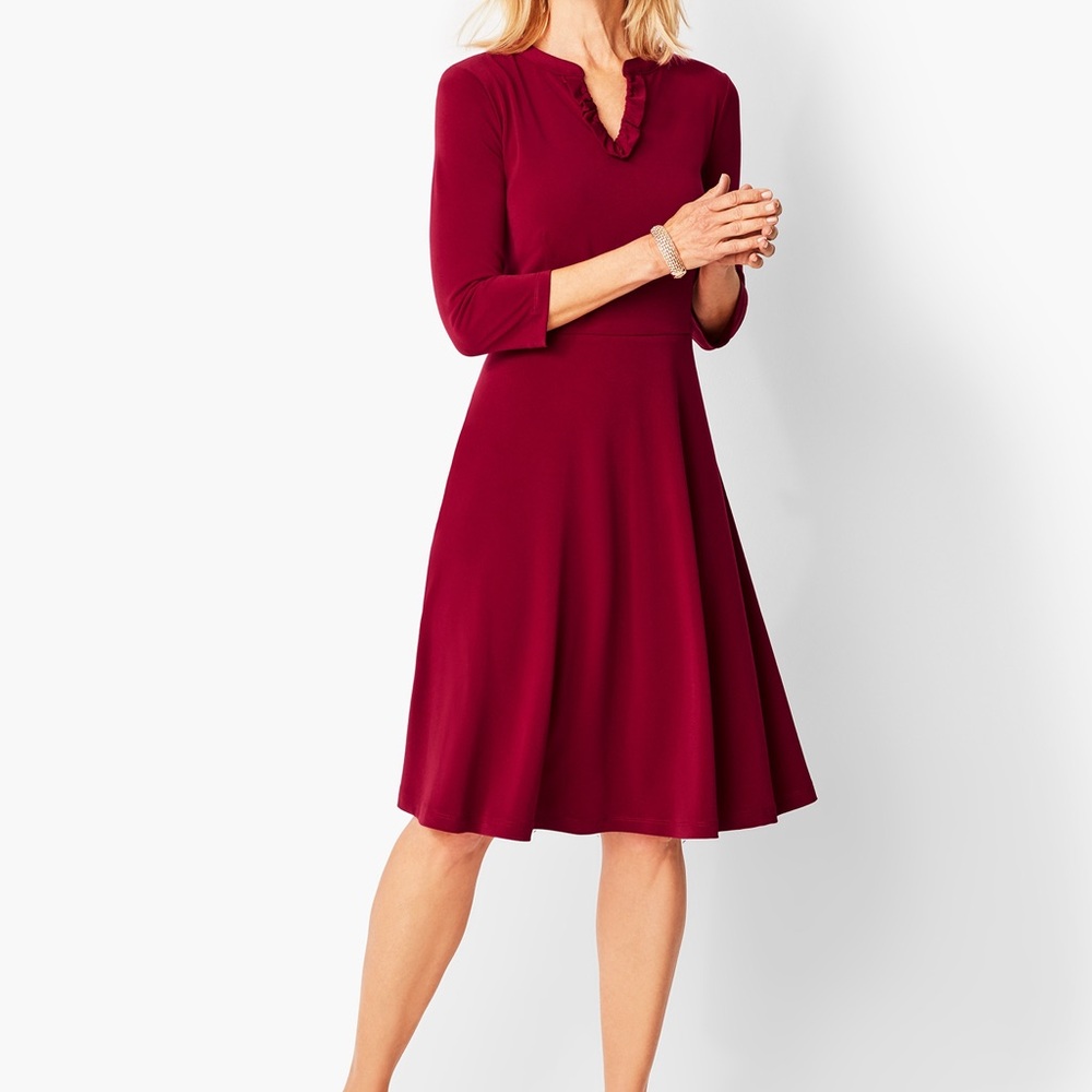 028 Talbots KNIT FIT & FLARE Elegant Burgundy Dress  - Solid